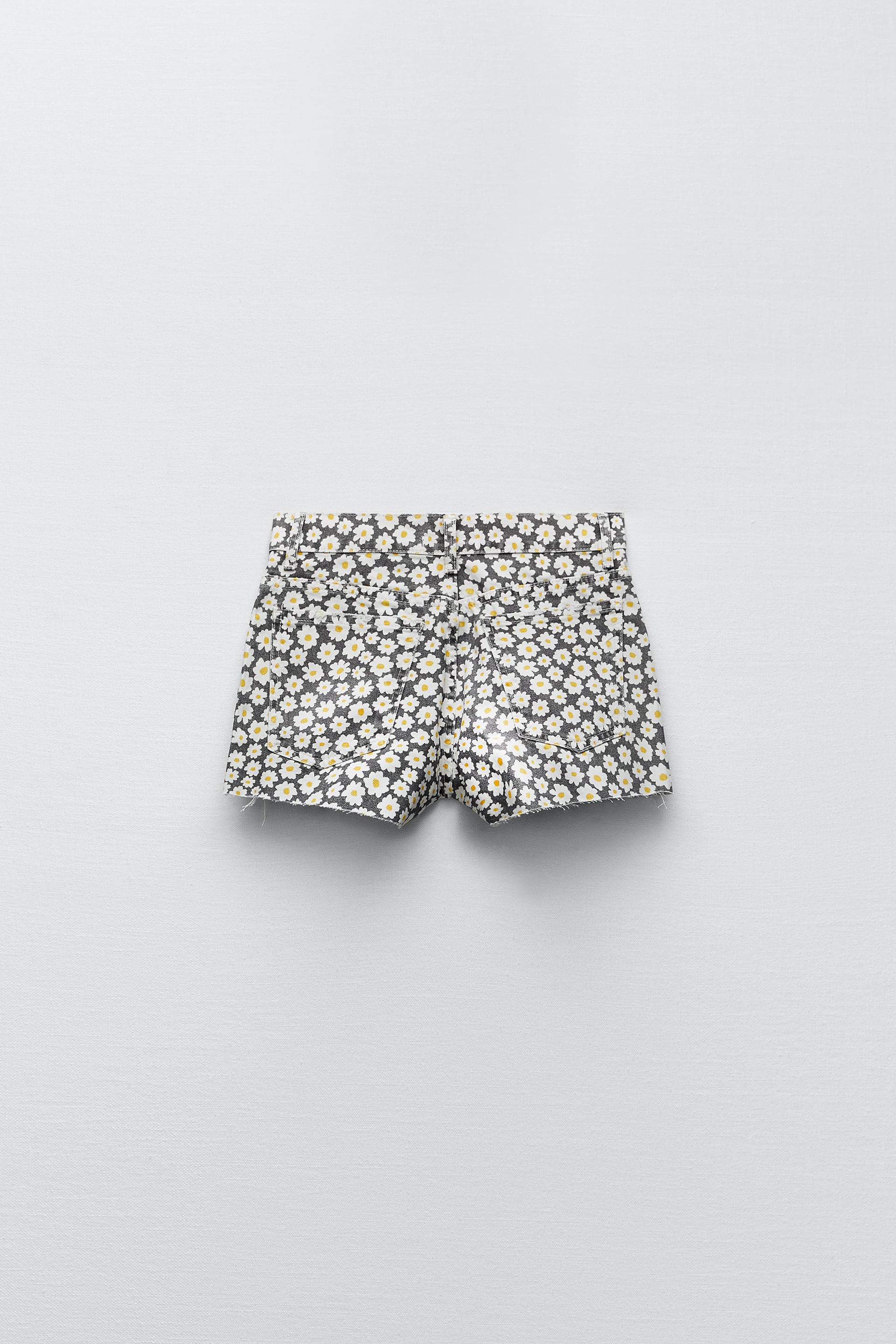 Zara floral outlet shorts