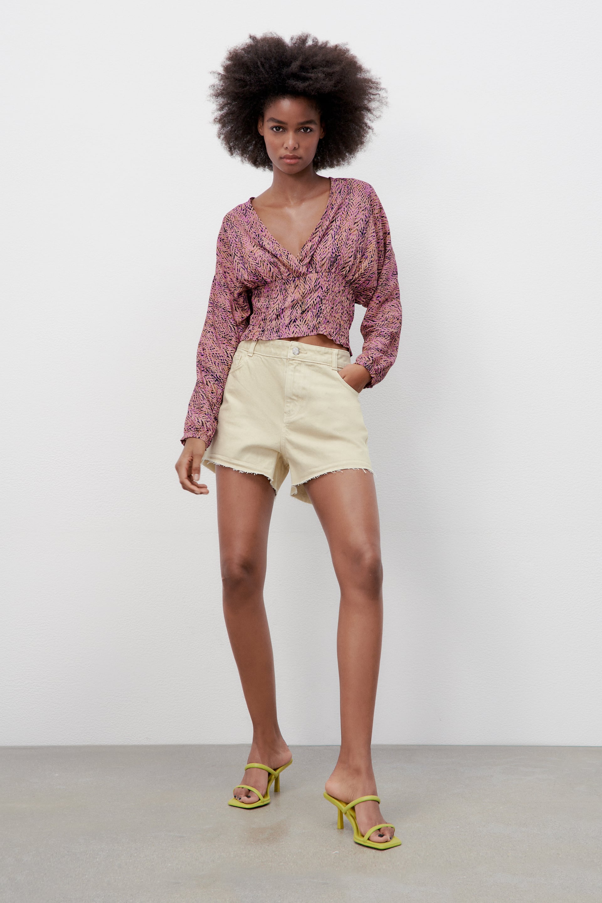 Zara hotsell jean shorts